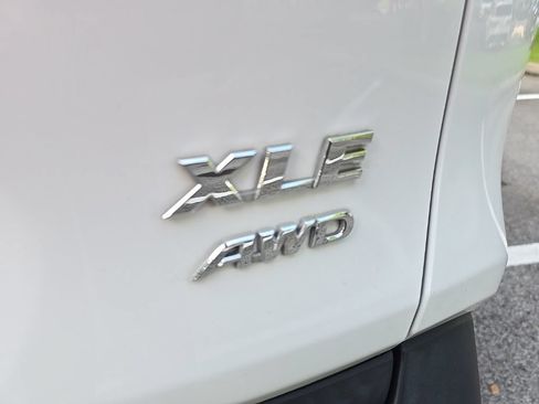 Used 2023 Toyota RAV4 XLE w/ Convenience Package AWD/4WD image 10