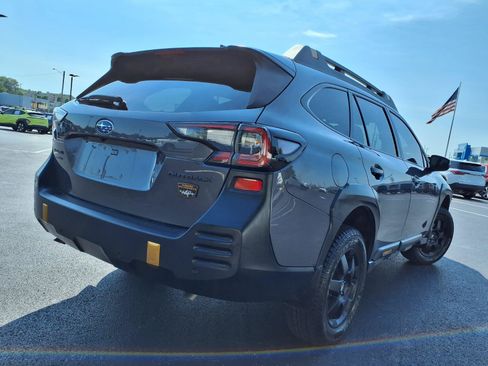 Used 2025 Subaru Outback Wilderness AWD/4WD image 37