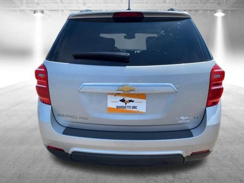 Used 2017 Chevrolet Equinox LT w/ Convenience Package AWD/4WD image 7