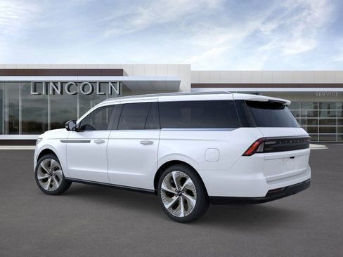 New 2025 Lincoln Navigator L Black Label image 4