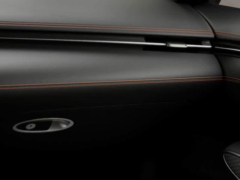 Certified 2026 Genesis GV70 3.5T Sport Prestige AWD/4WD image 25