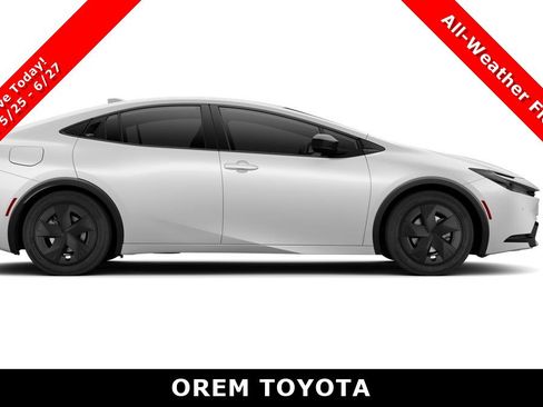 New 2026 Toyota Prius Plug-In Hybrid image 12