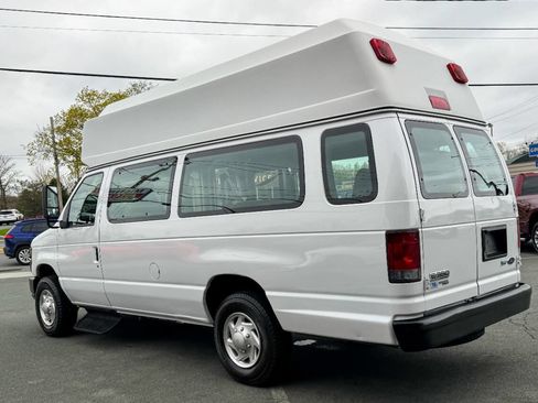 Used 2011 Ford E-350 and Econoline 350 Extended Super Duty w/ PWR Group RWD image 10