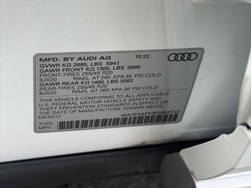 Certified 2023 Audi Q5 e Prestige AWD/4WD image 39