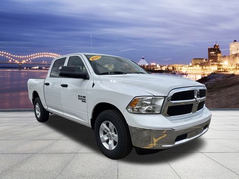 Certified 2023 RAM 1500 Classic SLT w/ Trailer & Traction Group image 4