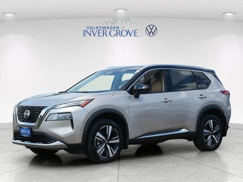 Used 2021 Nissan Rogue Platinum AWD/4WD image 3