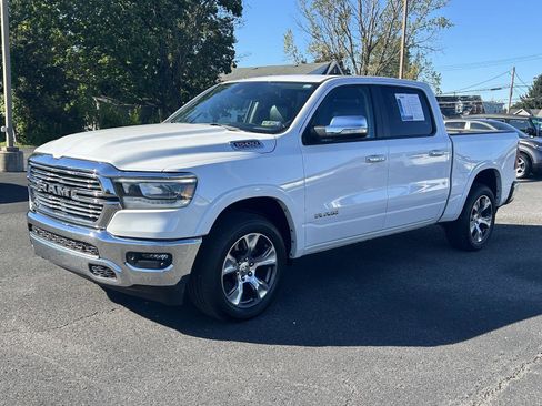 Used 2022 RAM 1500 Laramie image 3
