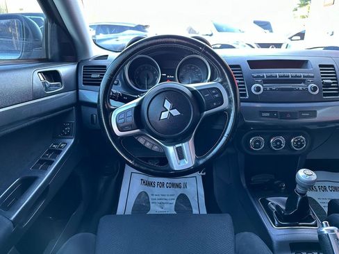 Used 2011 Mitsubishi Lancer Evolution GSR image 10