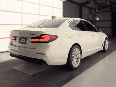 Used 2021 BMW 540i RWD image 3