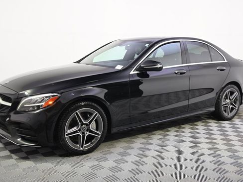 Used 2020 Mercedes-Benz C 300 4MATIC Sedan image 2