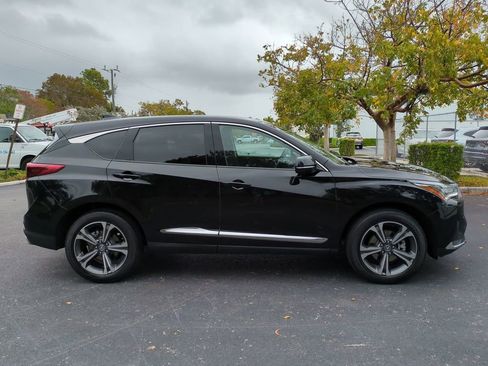 Certified 2023 Acura RDX AWD w/ Advance Package image 3