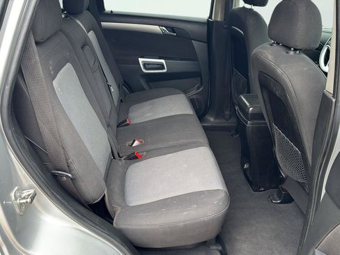 Used 2012 Chevrolet Captiva Sport LS FWD image 22