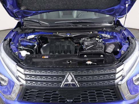 Used 2022 Mitsubishi Eclipse Cross SE image 11