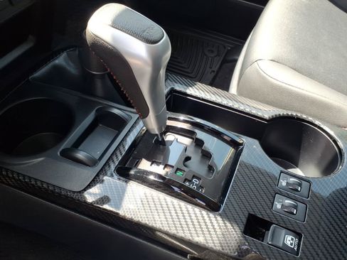Used 2024 Toyota 4Runner TRD Off-Road Premium w/ Moonroof Package AWD/4WD image 7
