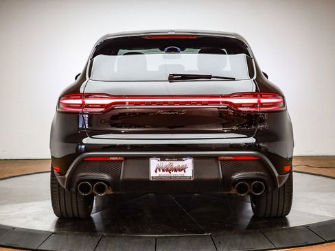 Certified 2025 Porsche Macan S image 7
