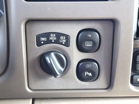 Used 2004 Ford Excursion Eddie Bauer AWD/4WD image 34