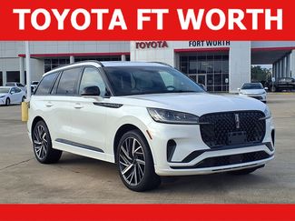 Used 2025 Lincoln Aviator Black Label w/ Jet Appearance Package AWD/4WD video 1