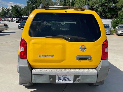 Used 2006 Nissan Xterra X image 9
