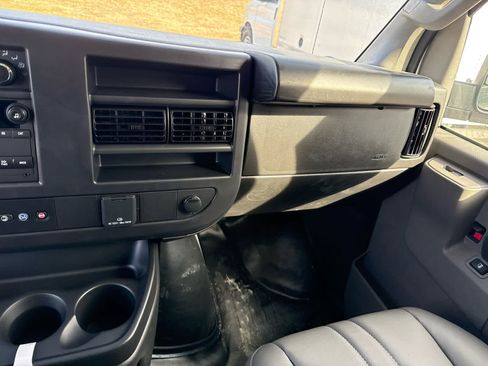 New 2025 GMC Savana 2500 w/ Driver Convenience Package image 15