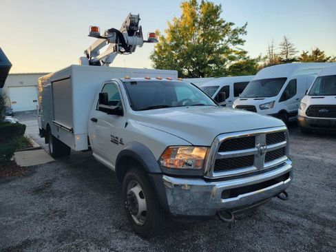 Used 2017 RAM 5500 Tradesman w/ Power & Remote Entry Group RWD image 13