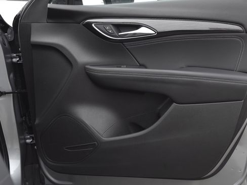 Used 2023 Buick Envision Preferred image 37