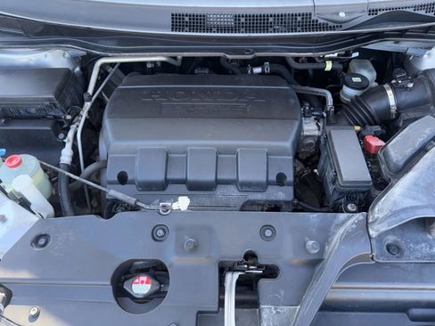 Used 2014 Honda Odyssey EX-L image 12