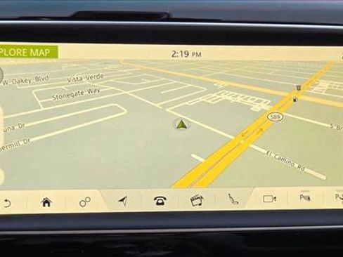 Used 2019 Jaguar F-PACE S image 13