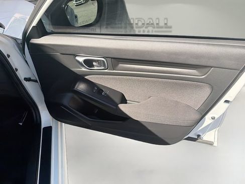 Used 2025 Honda Civic Sport image 30