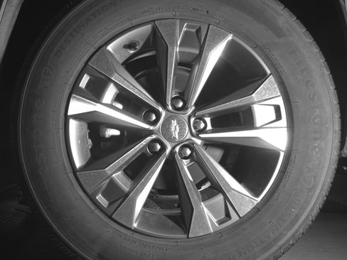 Used 2025 Chevrolet Equinox LT FWD image 14