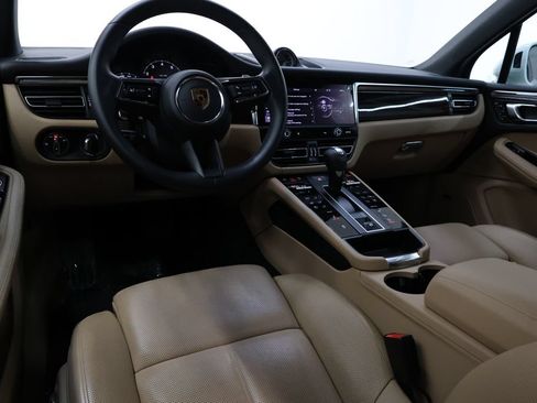 Used 2025 Porsche Macan S AWD/4WD image 67