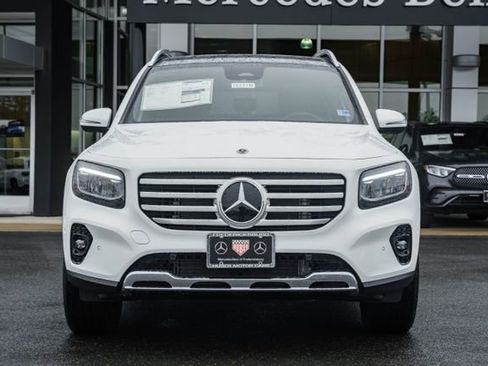 New 2026 Mercedes-Benz GLB 250 4MATIC image 2