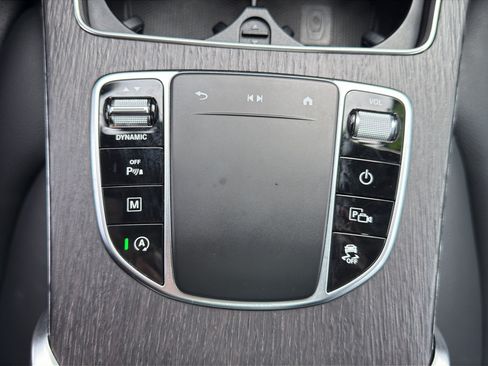 Used 2022 Mercedes-Benz GLC 300 4MATIC image 16