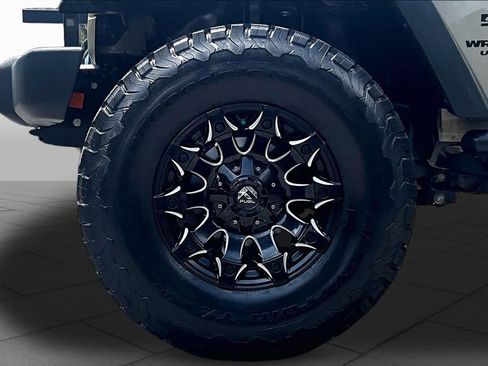Used 2017 Jeep Wrangler Unlimited Sport w/ Quick Order Package 24S AWD/4WD image 11
