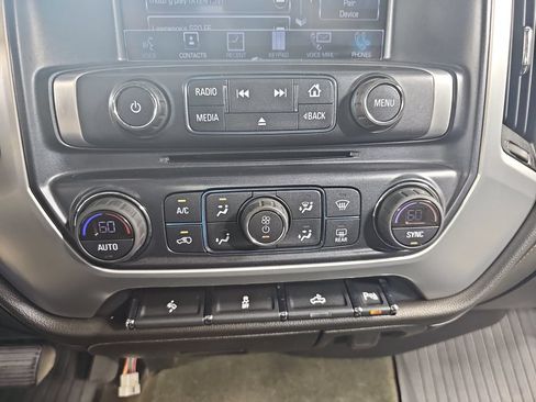 Certified 2018 GMC Sierra 2500 SLE w/ HD SLE Preferred Plus Package AWD/4WD image 28