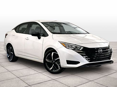 Used 2023 Nissan Versa SR w/ Trunk Package FWD image 2