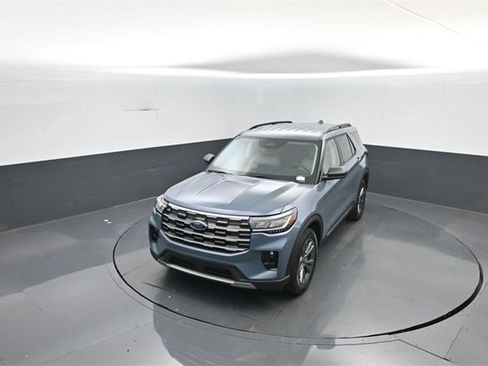 New 2025 Ford Explorer Active w/ Active Comfort Package image 20