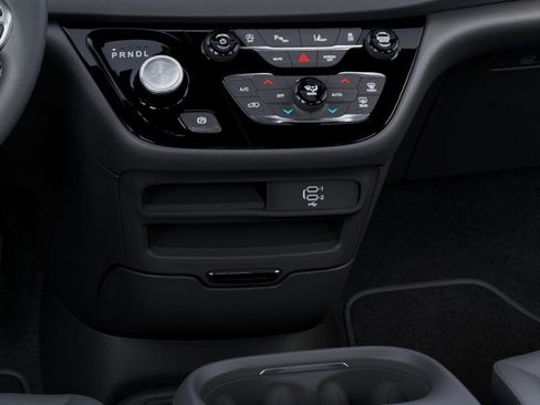 New 2026 Chrysler Voyager LX FWD image 27
