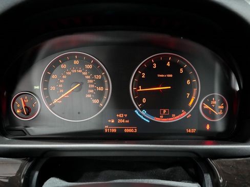 Used 2015 BMW 528i Sedan image 12