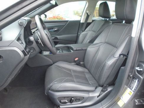 Used 2023 Lexus ES 350 Ultra Luxury image 12