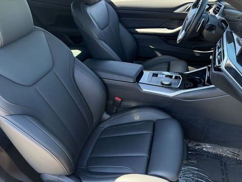 Used 2024 BMW 430i Coupe w/ Convenience Package RWD image 11