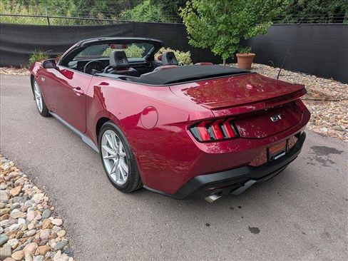 Used 2025 Ford Mustang GT Premium RWD image 11