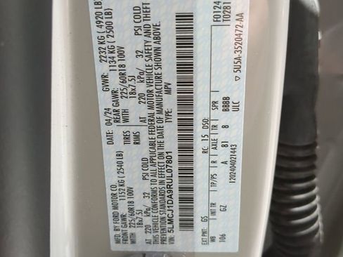 Used 2024 Lincoln Corsair AWD w/ Equipment Group 101A image 15