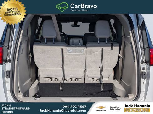 Used 2021 Chrysler Voyager Lxi FWD image 12