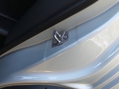 Used 2012 BMW X5 xDrive35d image 31