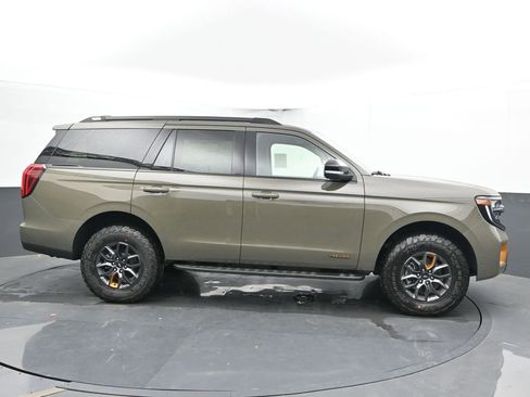 New 2025 Ford Expedition Tremor image 11