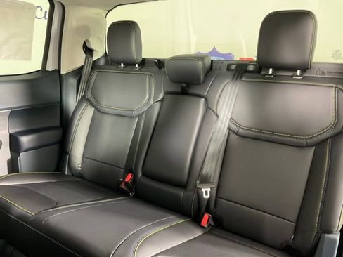 New 2026 Ford Maverick Lobo image 16