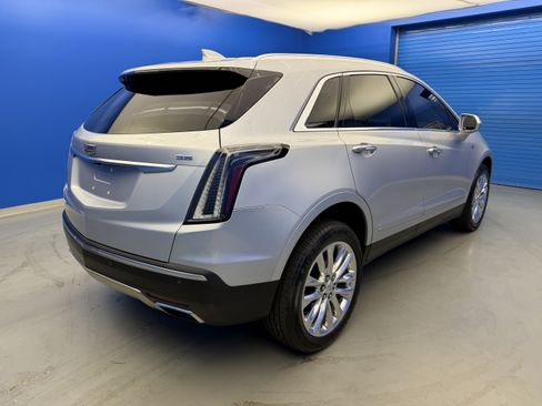 Used 2017 Cadillac XT5 Platinum AWD/4WD image 7