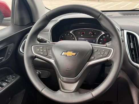 Used 2023 Chevrolet Equinox LT FWD image 12