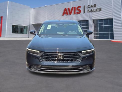 Used 2025 Honda Accord SE image 2