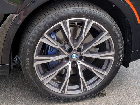 Used 2021 BMW X7 xDrive40i w/ M Sport Package AWD/4WD image 13